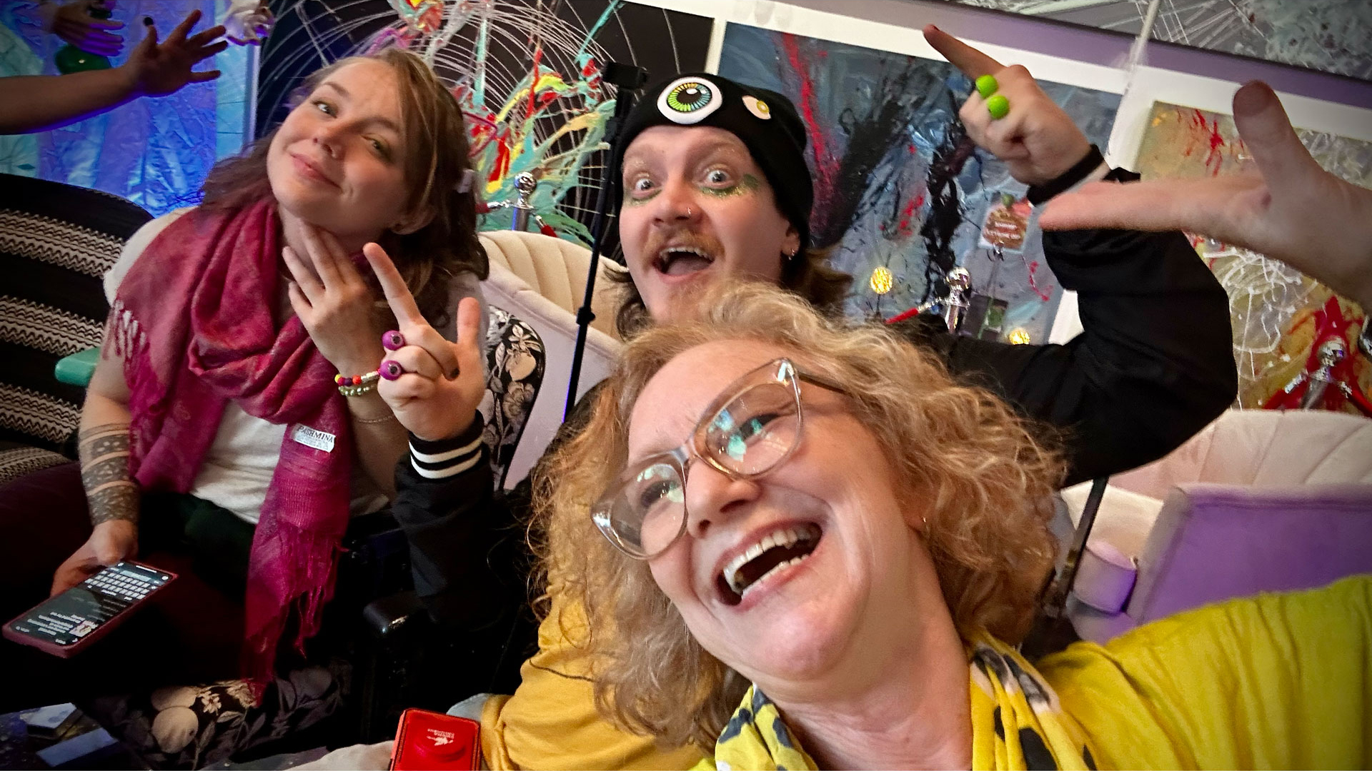 Blink_Mural-ReMix_art-bar_AL-JONATHAN-CG